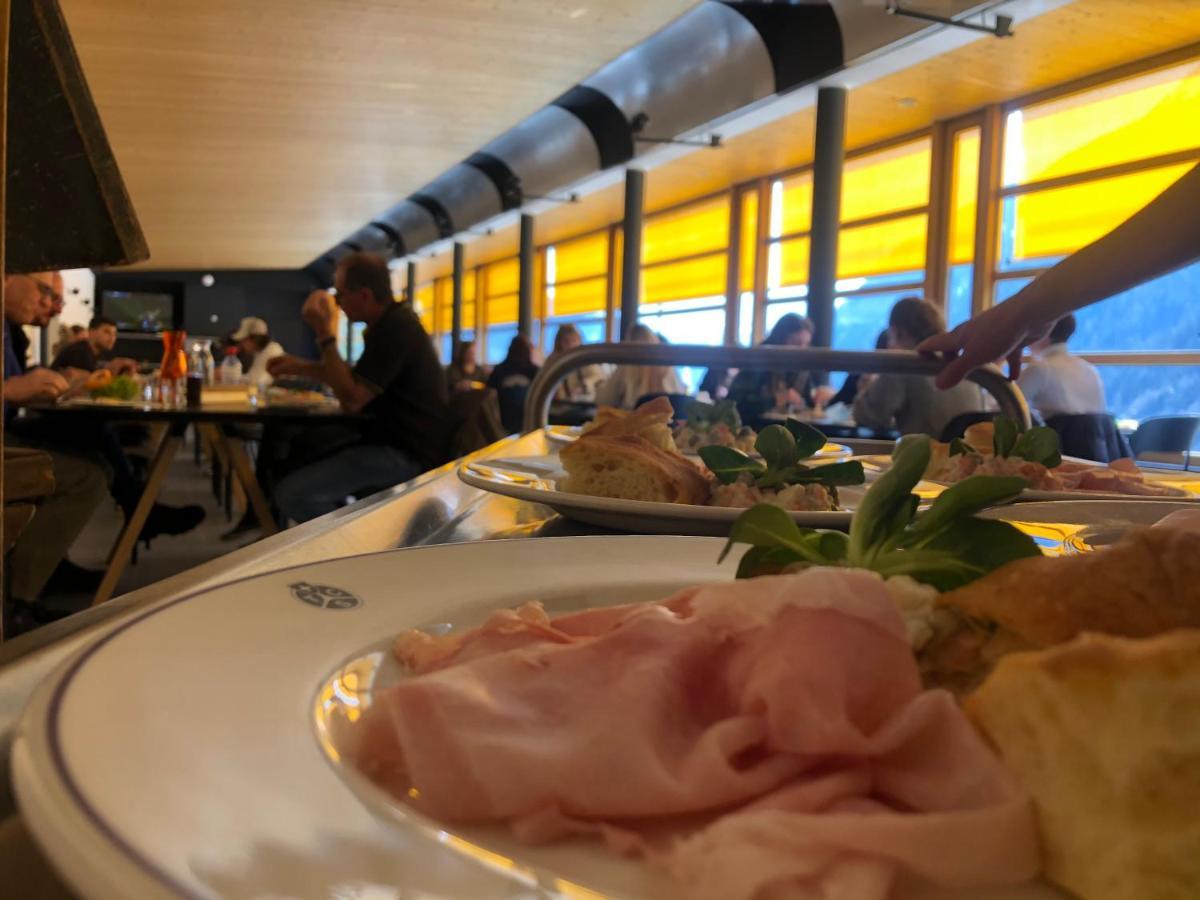 Touring Club Svizzero - Sezione Ticino Hostel *